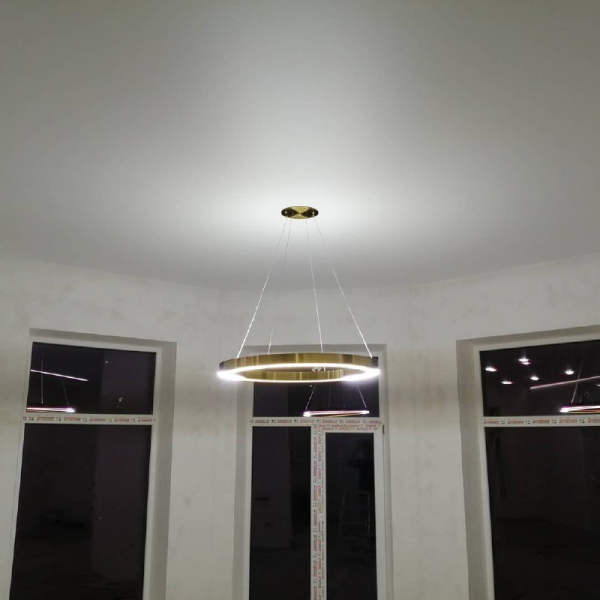 Матовый белый натяжной потолок