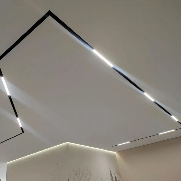 Натяжной потолок с технологией SLOTT