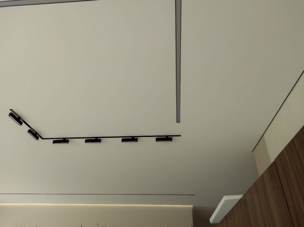 Матовый потолок с технологией SLOTT