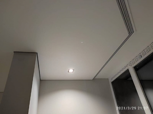 Потолок со скрытой нишей под карниз